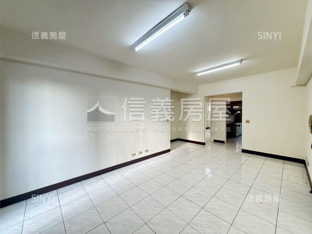 平興復旦大空間電梯三房房屋室內格局與周邊環境