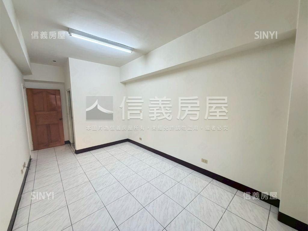 平興復旦大空間電梯三房房屋室內格局與周邊環境