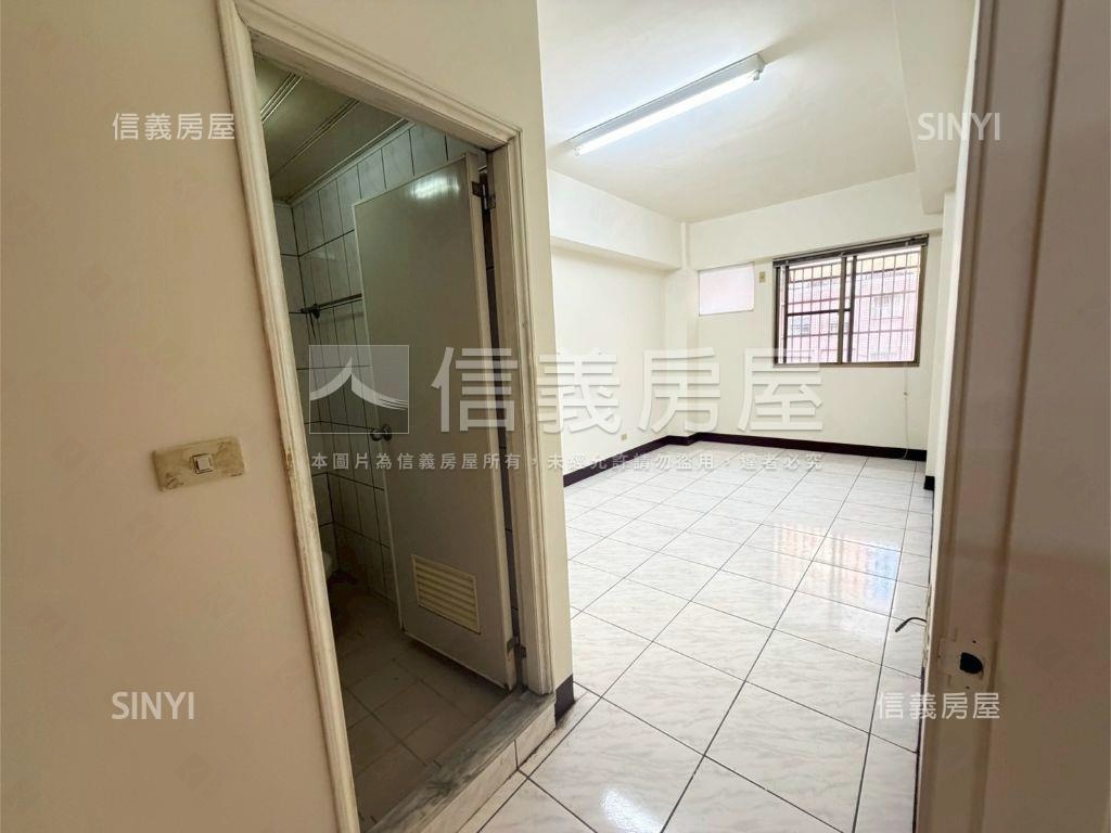 平興復旦大空間電梯三房房屋室內格局與周邊環境