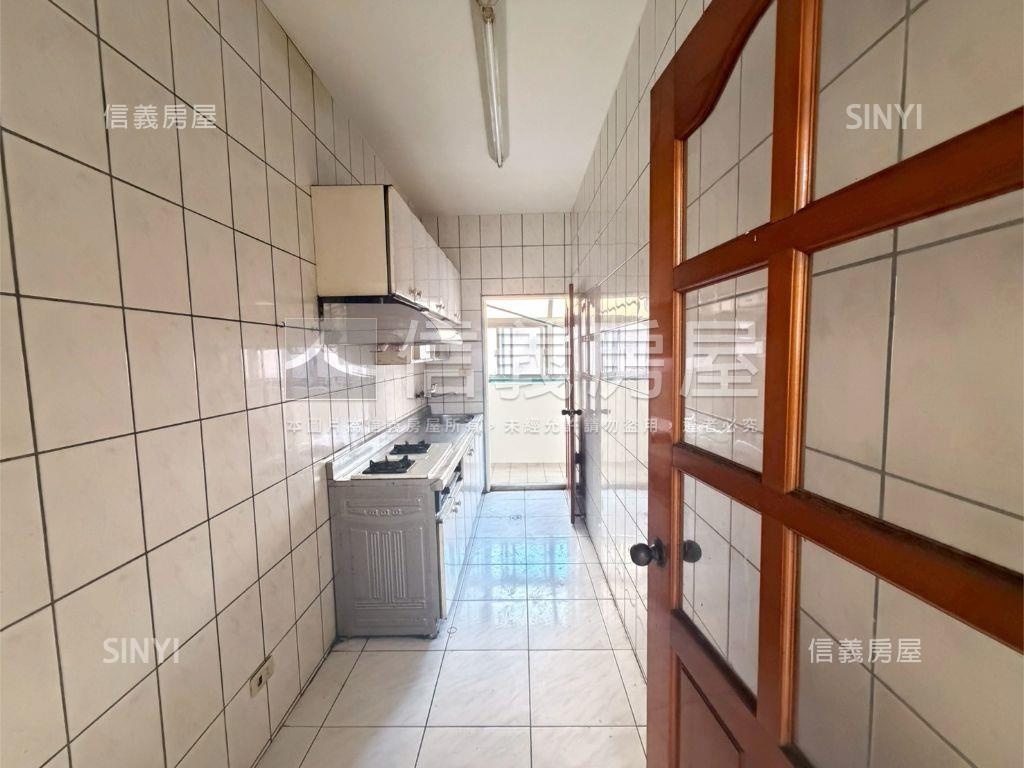 平興復旦大空間電梯三房房屋室內格局與周邊環境