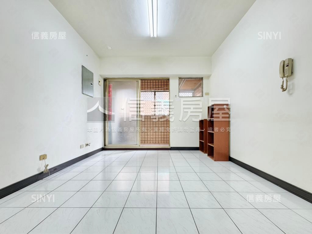 專任★首選近軟園三房平車房屋室內格局與周邊環境