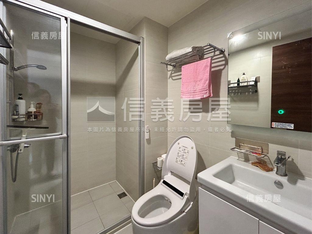 馬到成功樹山丘三房雙車位房屋室內格局與周邊環境