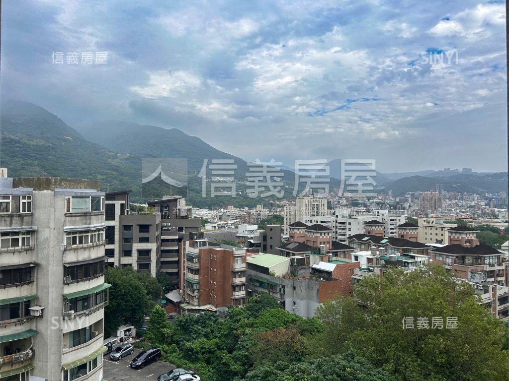 馬到成功樹山丘三房雙車位房屋室內格局與周邊環境