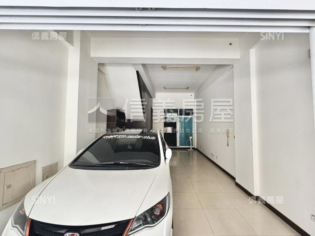 左營·榮德街稀有釋出店透房屋室內格局與周邊環境