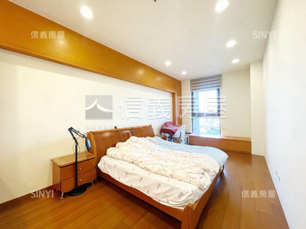走路逛新光遠百百達富裔房屋室內格局與周邊環境