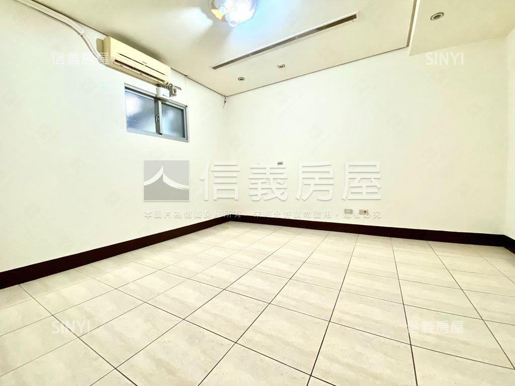 自強二街大空間獨戶美寓房屋室內格局與周邊環境
