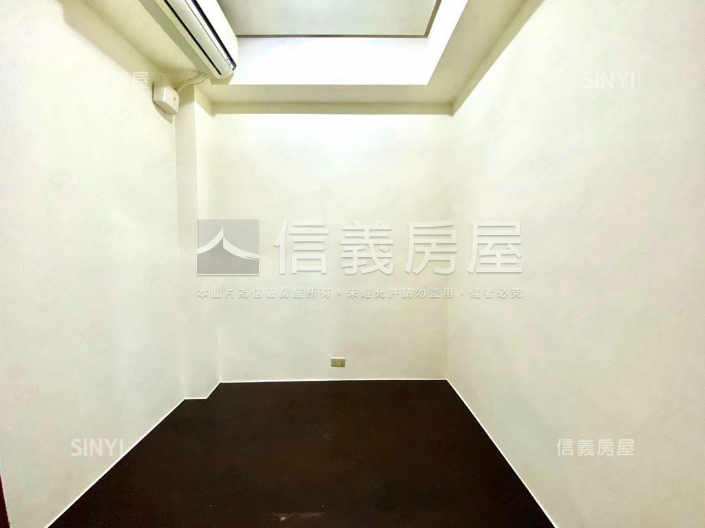 自強二街大空間獨戶美寓房屋室內格局與周邊環境