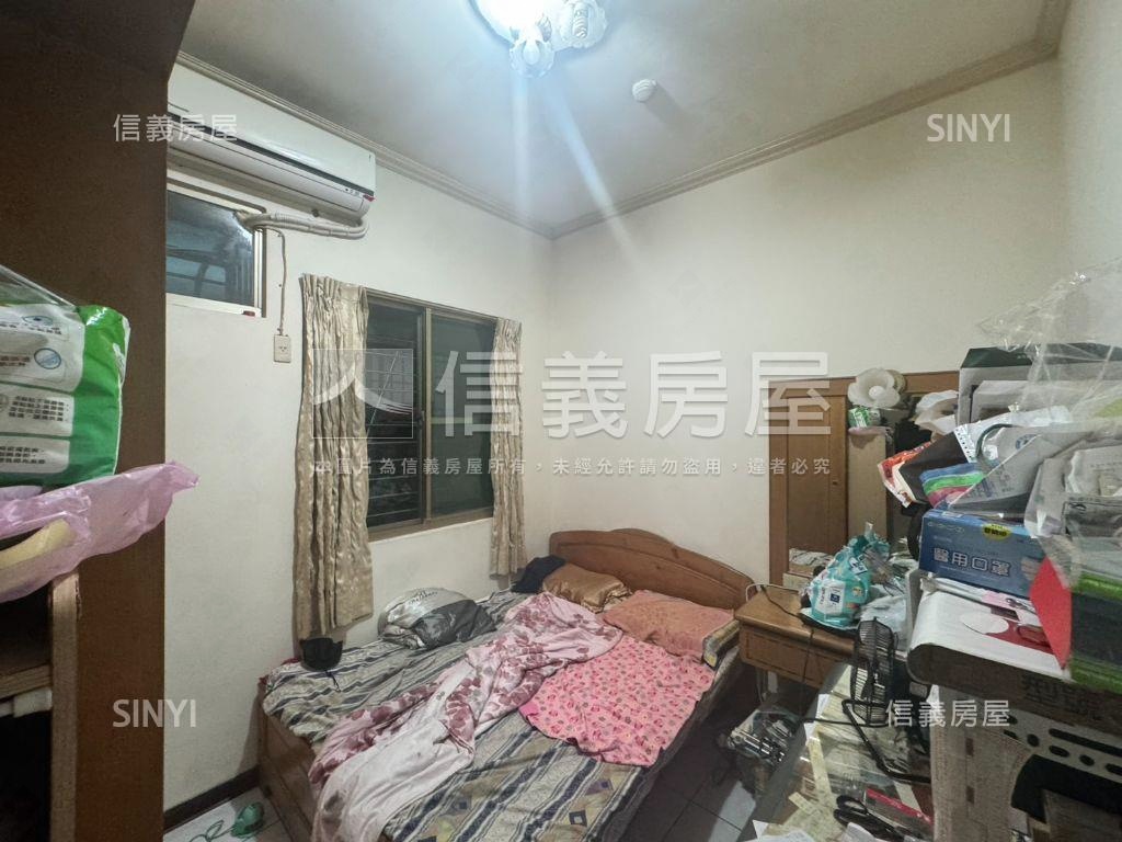 雙捷運⭐經典一樓大空間房屋室內格局與周邊環境