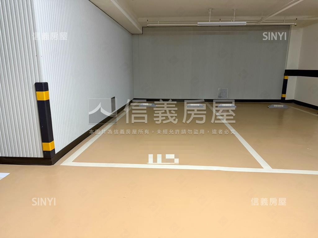 華悅邊間三房坡平車位房屋室內格局與周邊環境