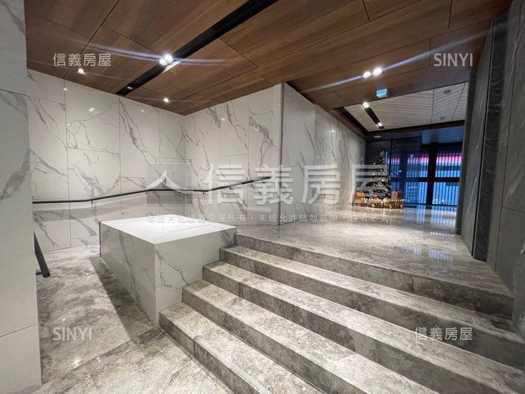 華悅邊間三房坡平車位房屋室內格局與周邊環境