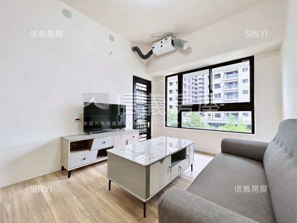 綠雅圖兩房平車全新交屋房屋室內格局與周邊環境