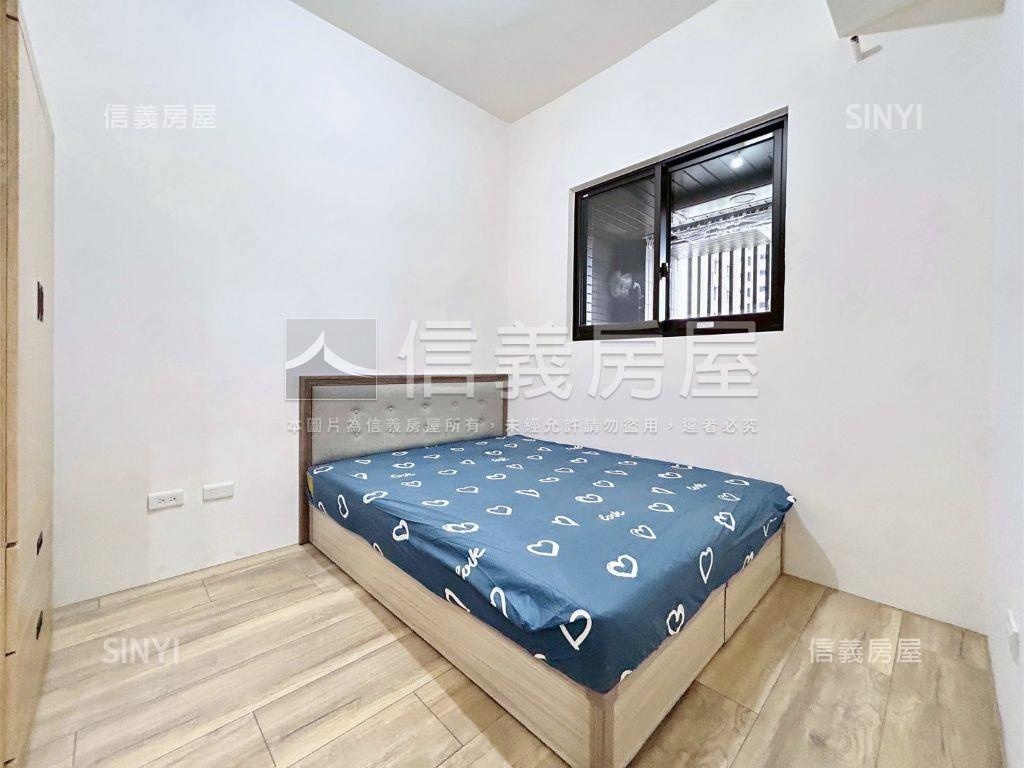 綠雅圖兩房平車全新交屋房屋室內格局與周邊環境