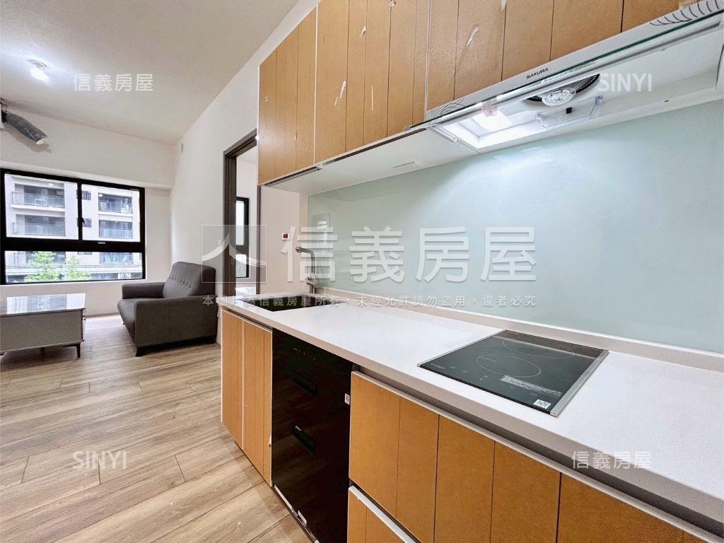綠雅圖兩房平車全新交屋房屋室內格局與周邊環境