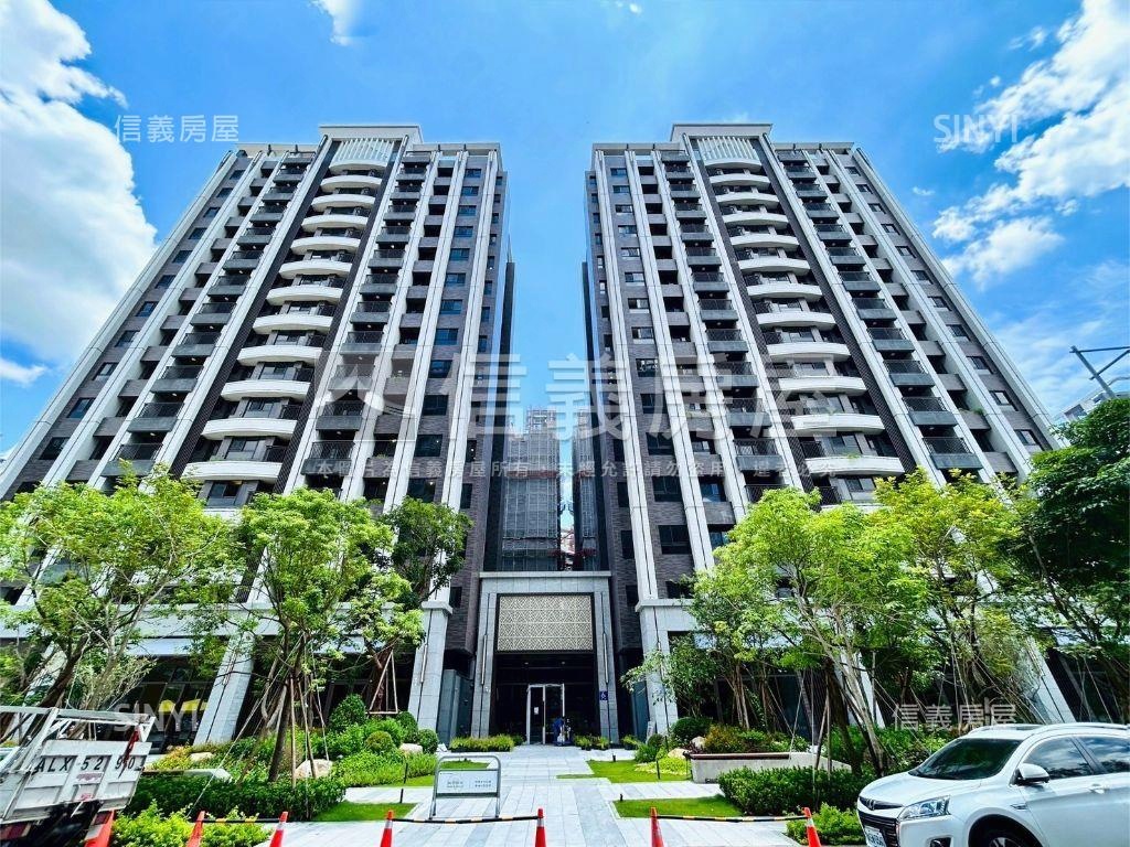 綠雅圖兩房平車全新交屋房屋室內格局與周邊環境
