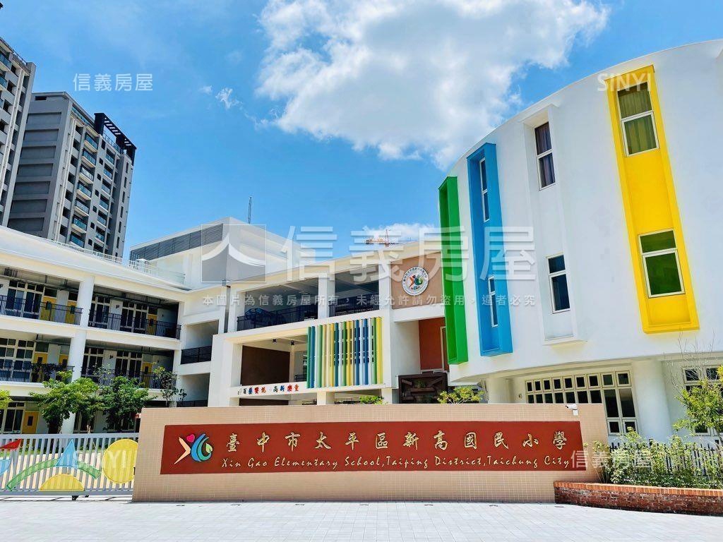 綠雅圖兩房平車全新交屋房屋室內格局與周邊環境