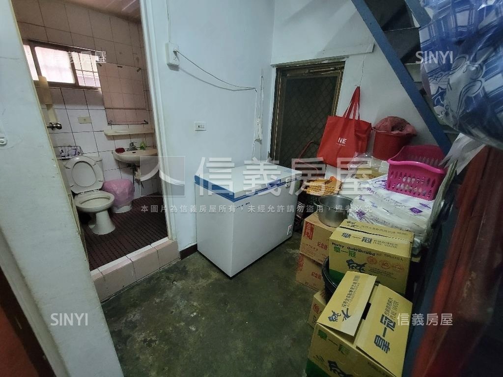 南京東路✦大地坪黃金透店房屋室內格局與周邊環境