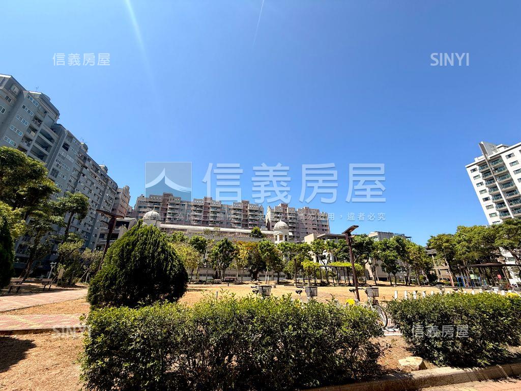 稀有面育平公園獨棟透天房屋室內格局與周邊環境