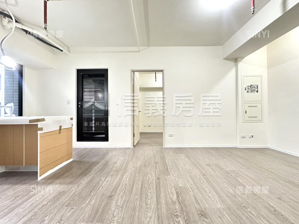 景安低總全新兩房房屋室內格局與周邊環境