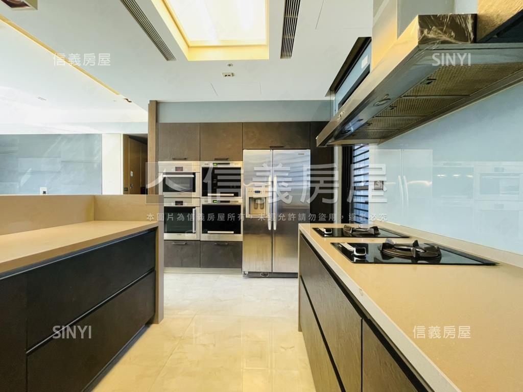 坤山上謙帝王樓中樓豪宅房屋室內格局與周邊環境