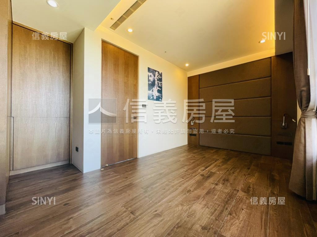 坤山上謙帝王樓中樓豪宅房屋室內格局與周邊環境