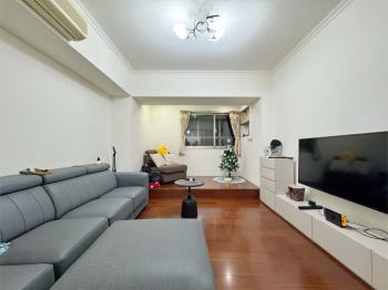 非你莫屬·龍邸兩房