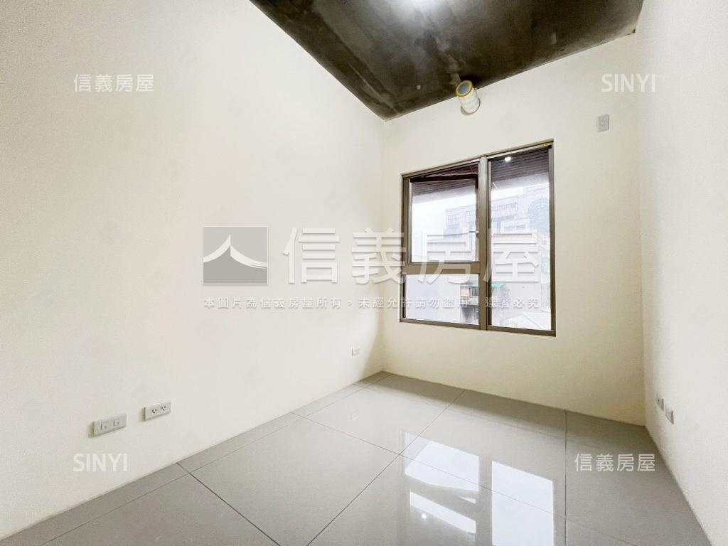 國泰建設悠陽成家三房房屋室內格局與周邊環境