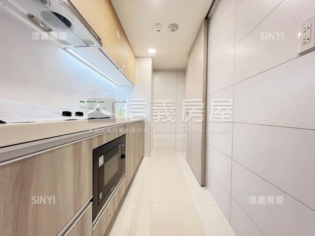 國泰建設悠陽成家三房房屋室內格局與周邊環境