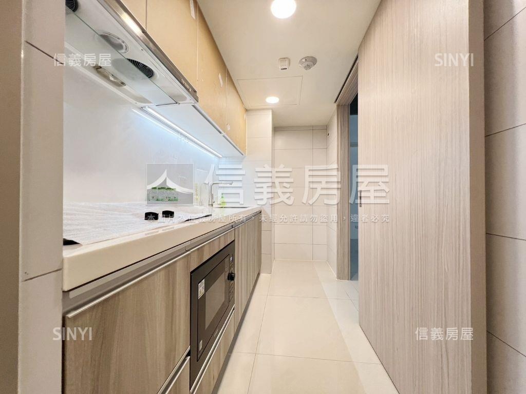 國泰建設悠陽成家三房房屋室內格局與周邊環境