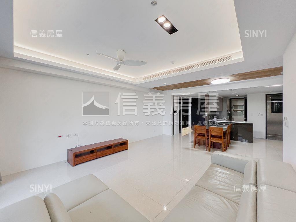 十二期大城雲杉雙車位房屋室內格局與周邊環境