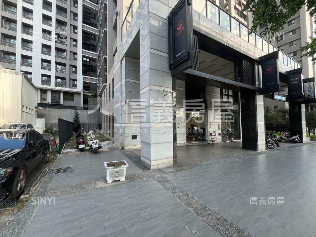 酷天青硯霸氣邊間店面房屋室內格局與周邊環境