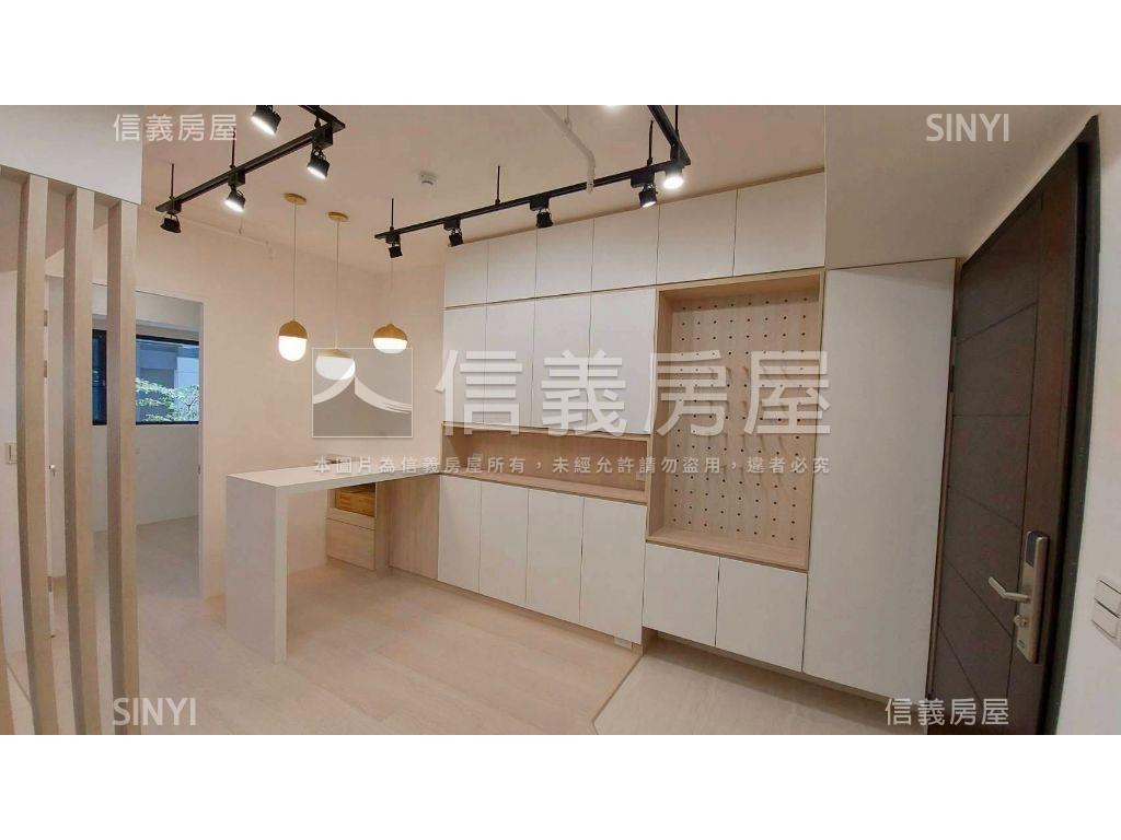 榮耀之星美妝２房房屋室內格局與周邊環境