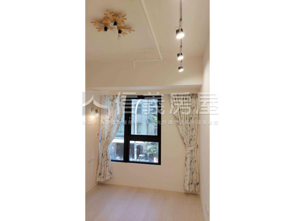 榮耀之星美妝２房房屋室內格局與周邊環境