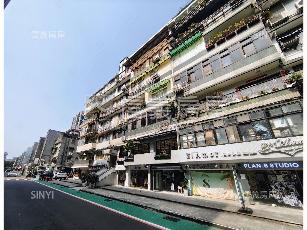 推！東區電梯方正四房房屋室內格局與周邊環境