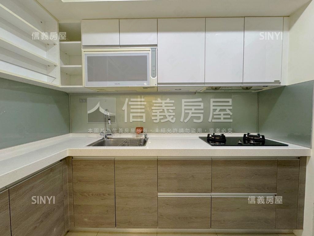 先看國聚之幸高樓兩房平車房屋室內格局與周邊環境