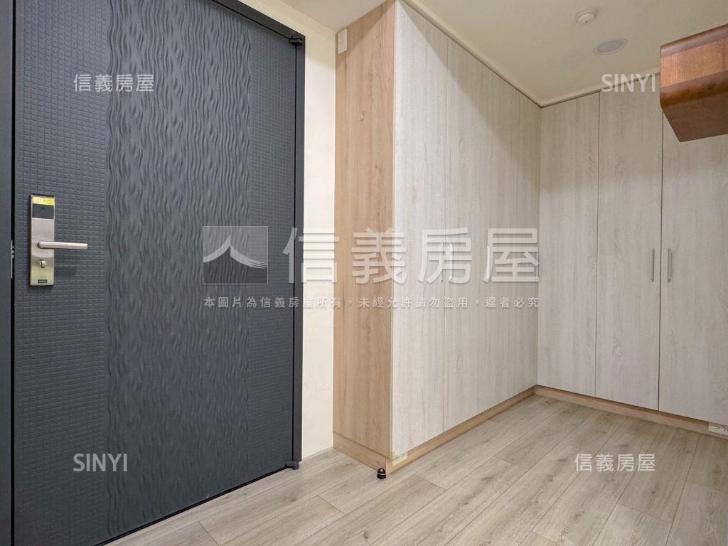 先看國聚之幸高樓兩房平車房屋室內格局與周邊環境