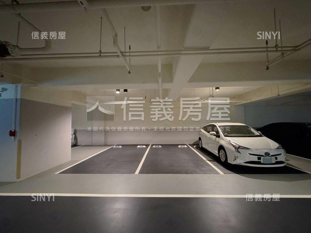 先看國聚之幸高樓兩房平車房屋室內格局與周邊環境