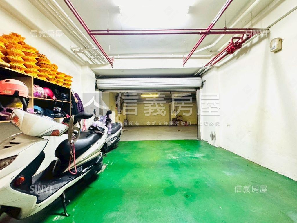 榮耀之星大透帶車庫房屋室內格局與周邊環境