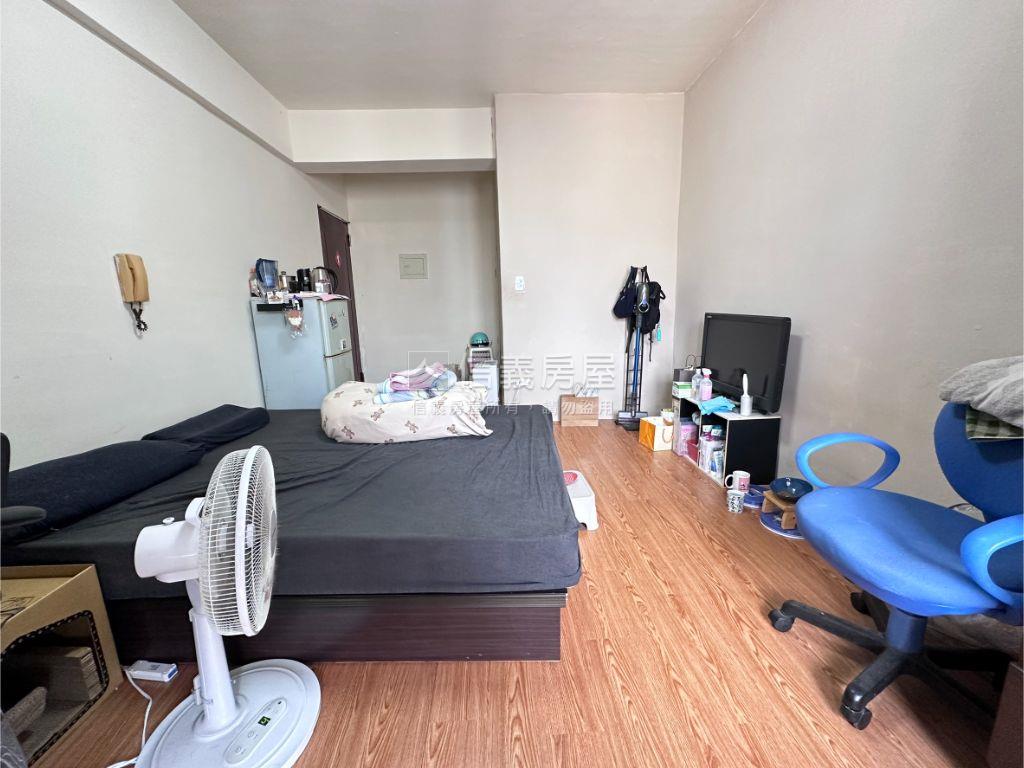這間要看近中科商圈美套房房屋室內格局與周邊環境