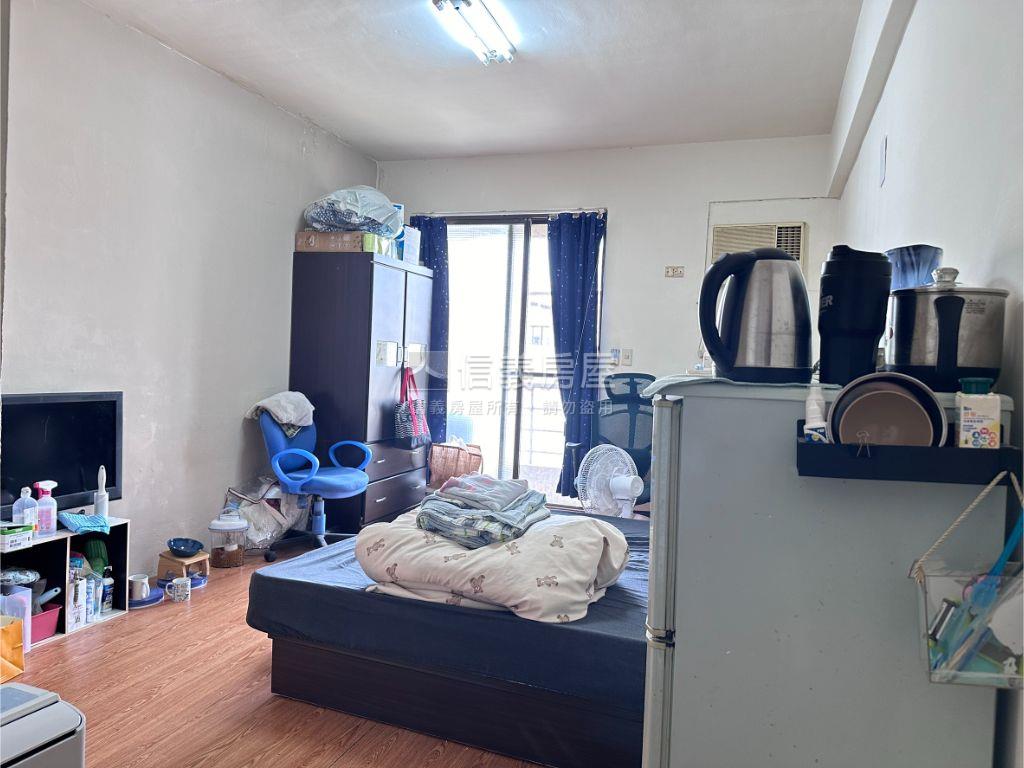這間要看近中科商圈美套房房屋室內格局與周邊環境