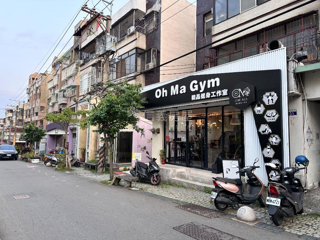 這間要看近中科商圈美套房房屋室內格局與周邊環境