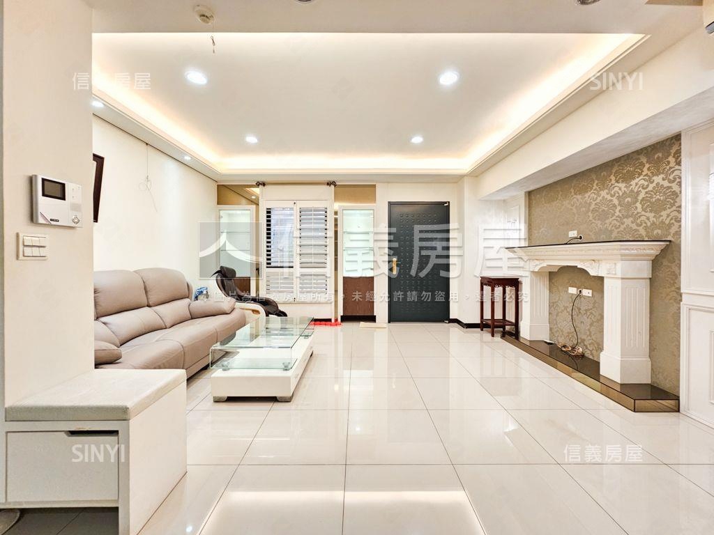 近環西路精美店住＋車位房屋室內格局與周邊環境