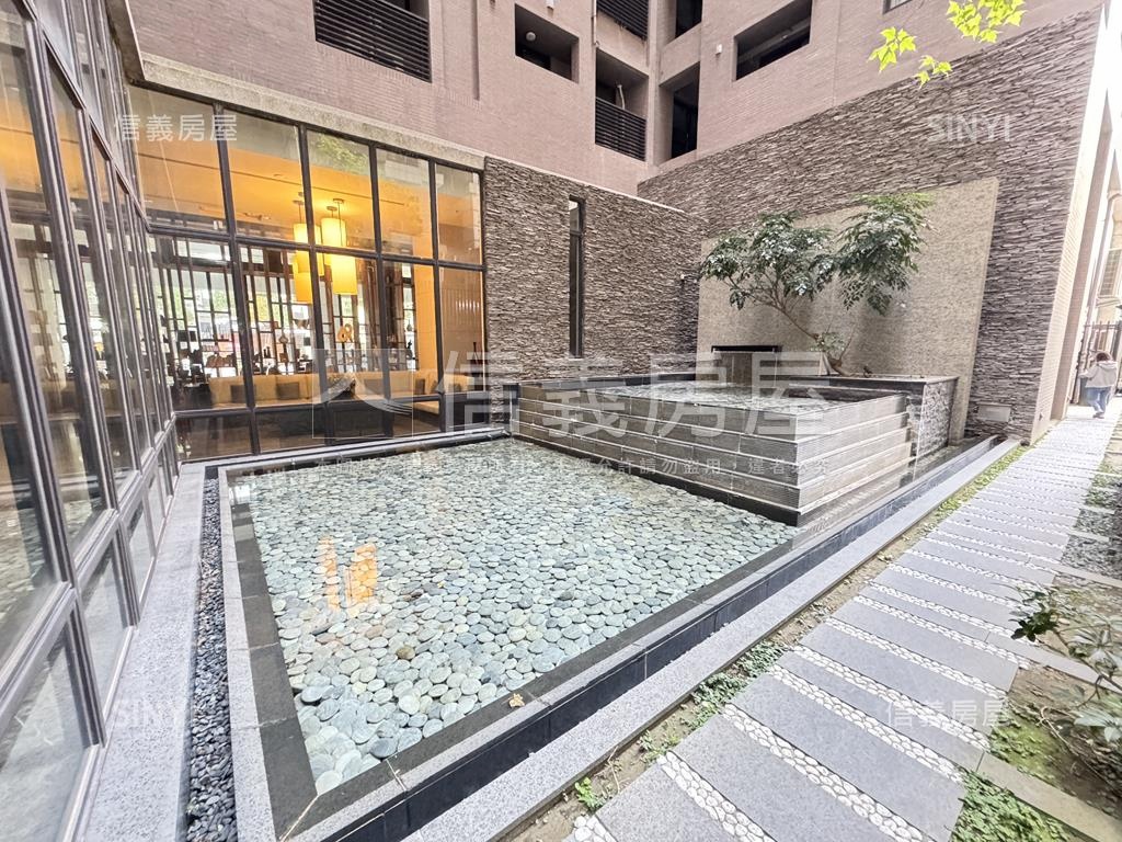 德鑫・質感採光美屋房屋室內格局與周邊環境