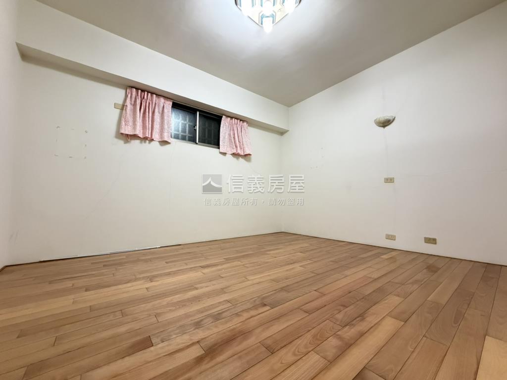 專！台邦新世紀三房雙平車房屋室內格局與周邊環境