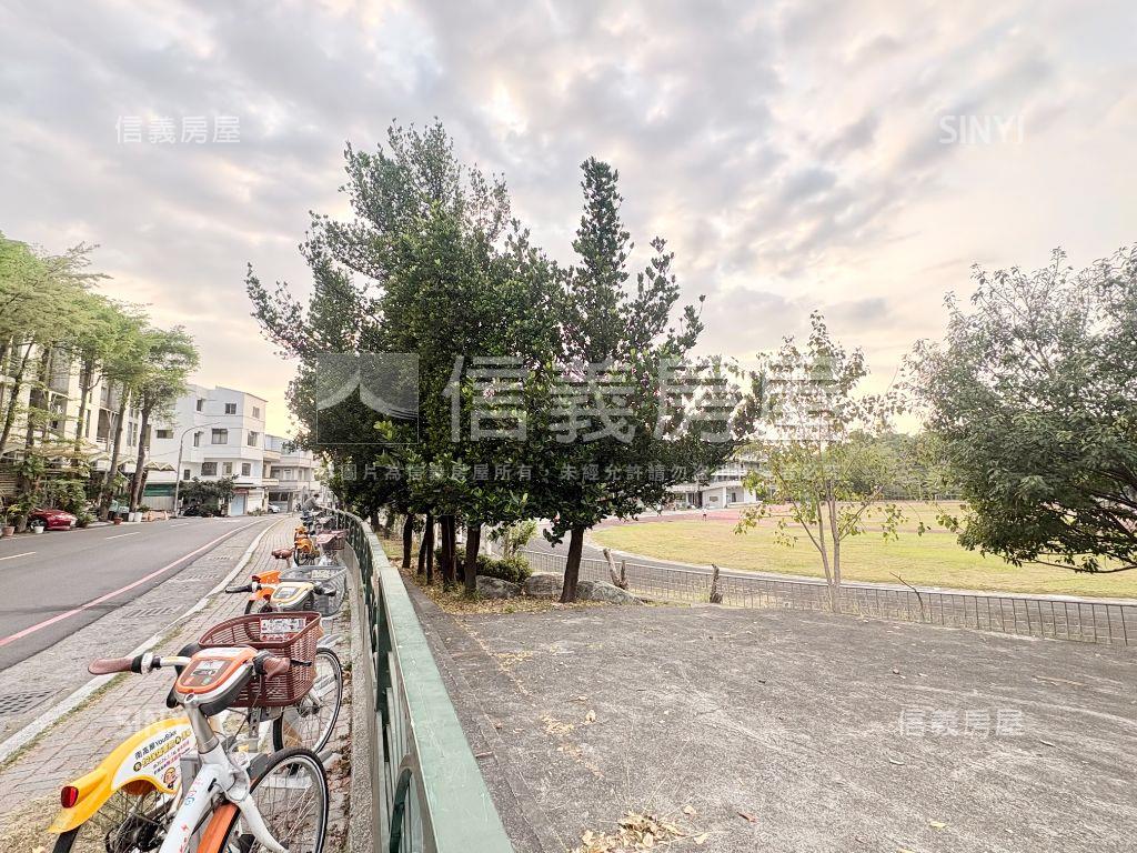 ⭐愜意泳池平車美宅房屋室內格局與周邊環境