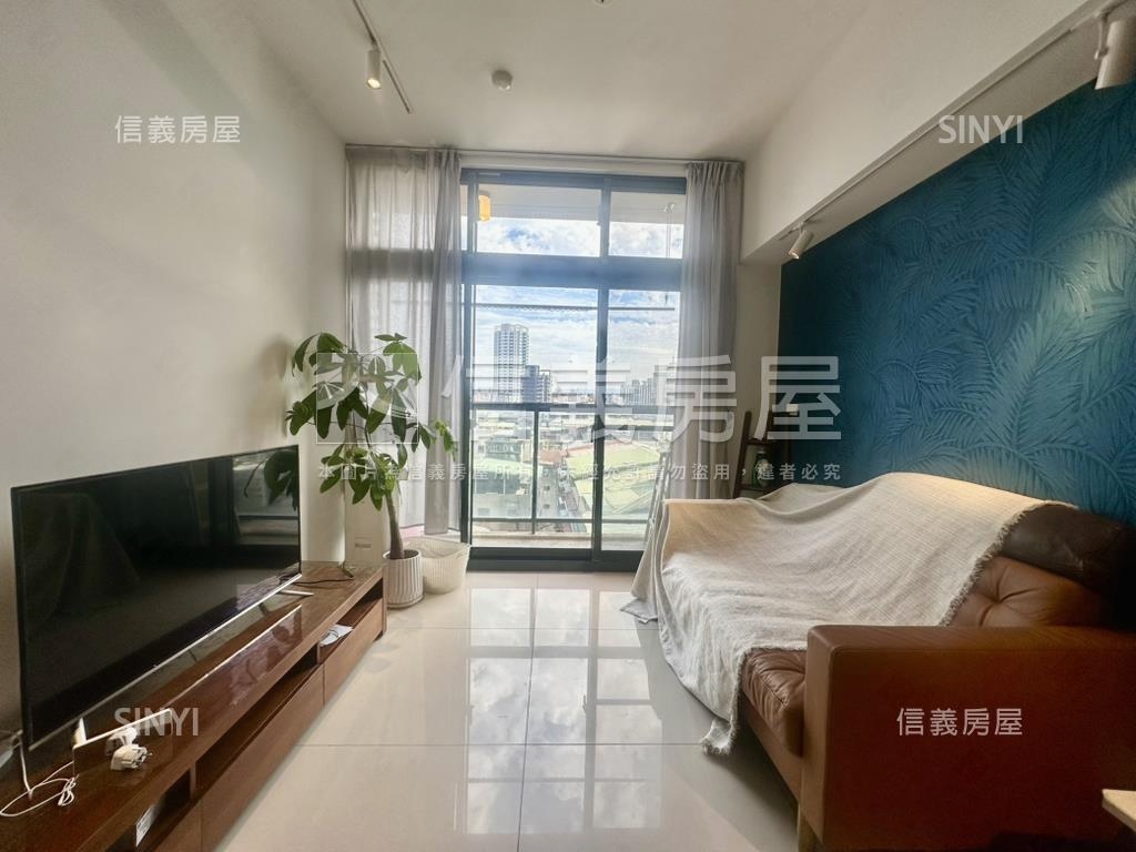 店長推薦摩宿挑高景觀美宅房屋室內格局與周邊環境
