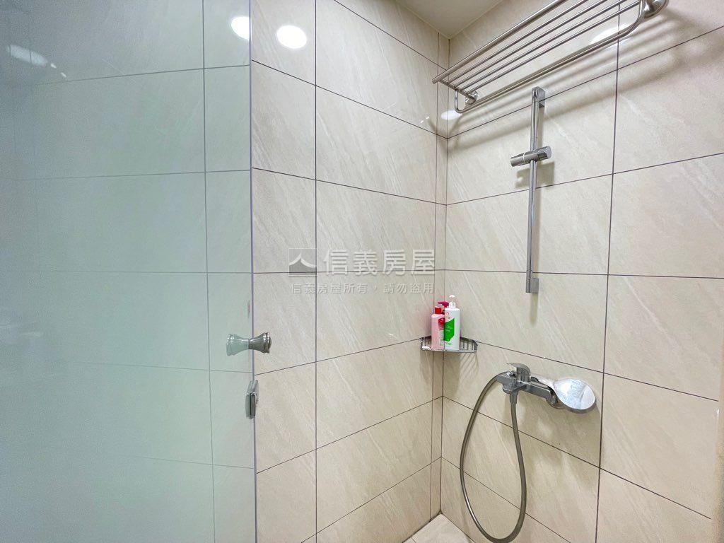 皇普ＭＶＰ高樓採光美三房房屋室內格局與周邊環境