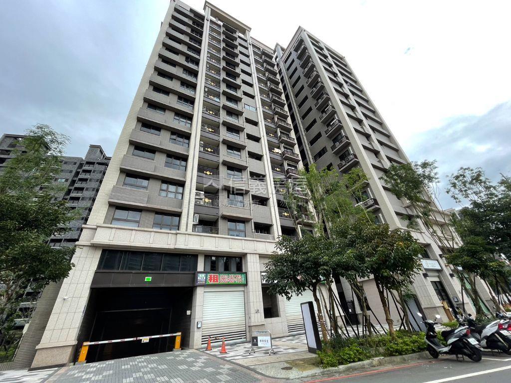 皇普ＭＶＰ高樓採光美三房房屋室內格局與周邊環境