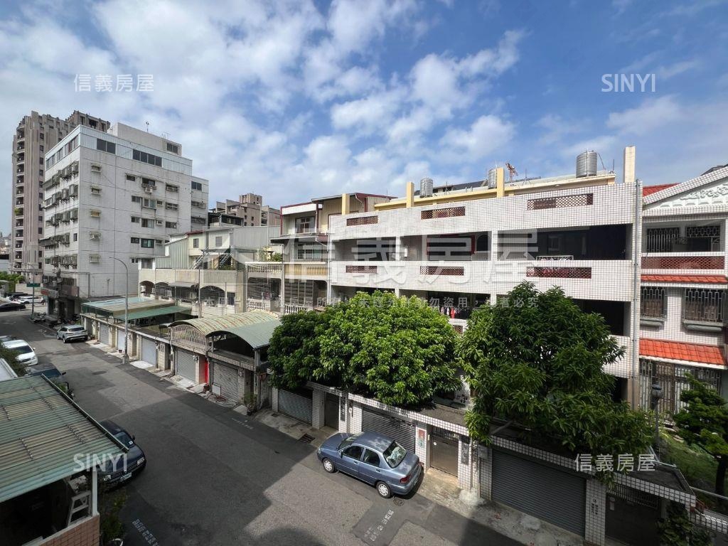 新青安適合。四房含車位房屋室內格局與周邊環境