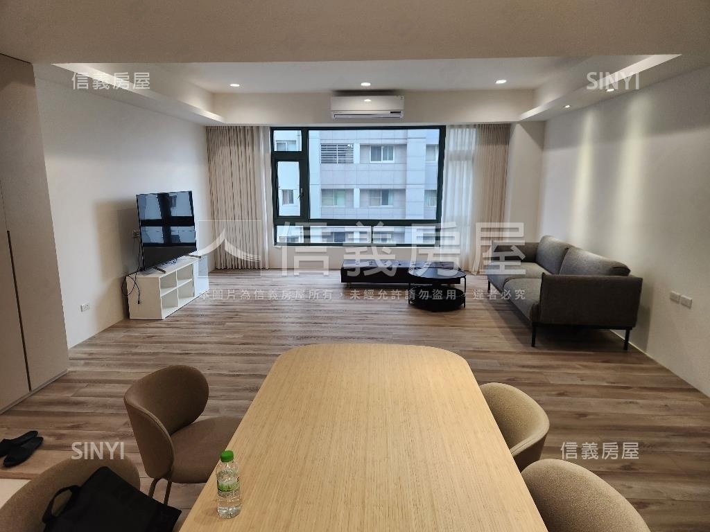 天玉４房管理名廈附車位房屋室內格局與周邊環境