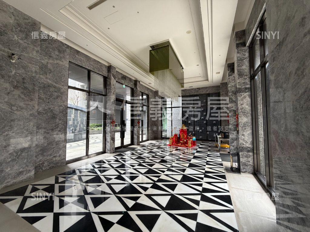 擎天匯衛浴開窗兩房車位房屋室內格局與周邊環境